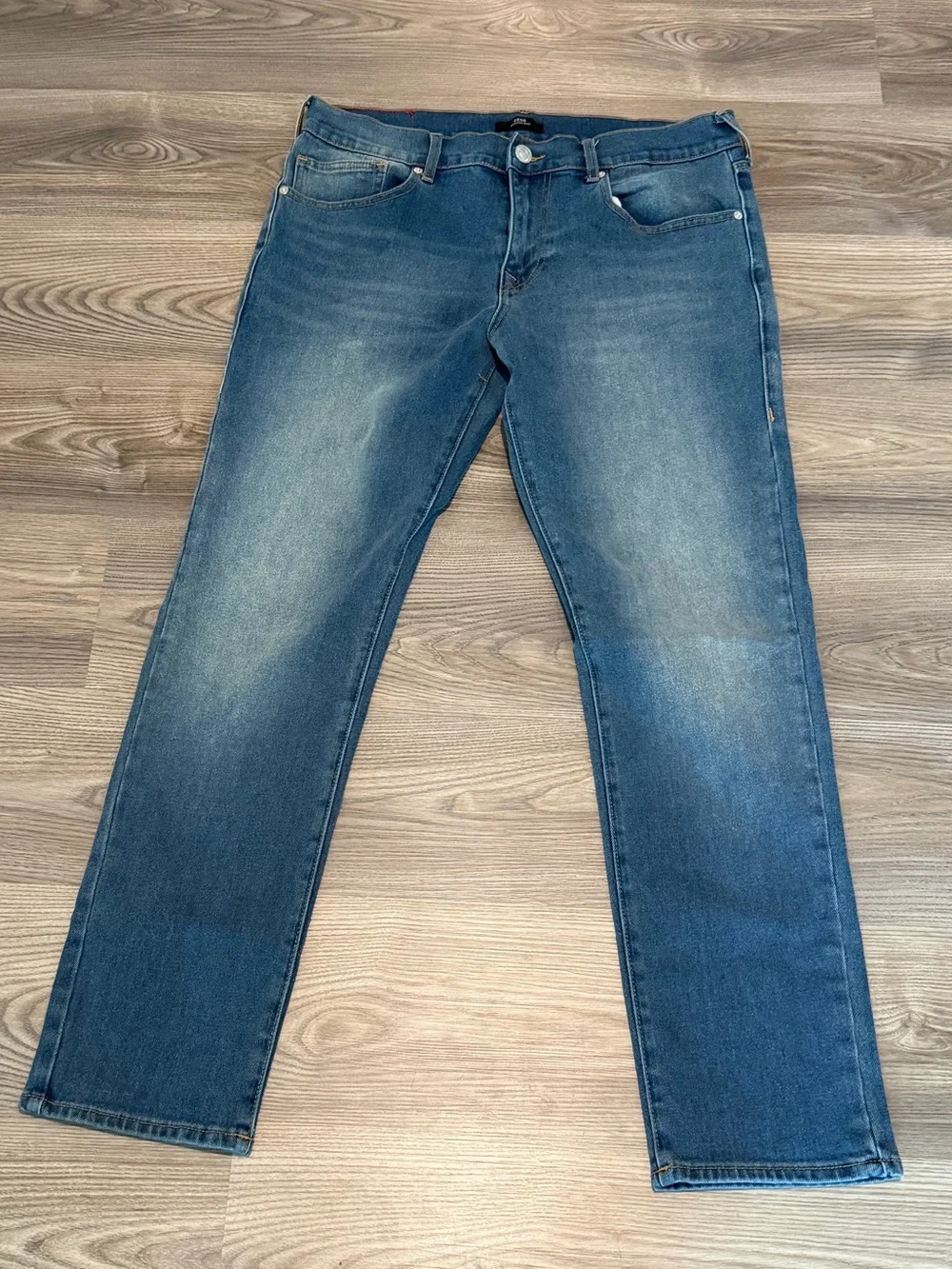True Religion Geno Relaxed Slim No Flap Pocket Jean Mens size 34 x 31